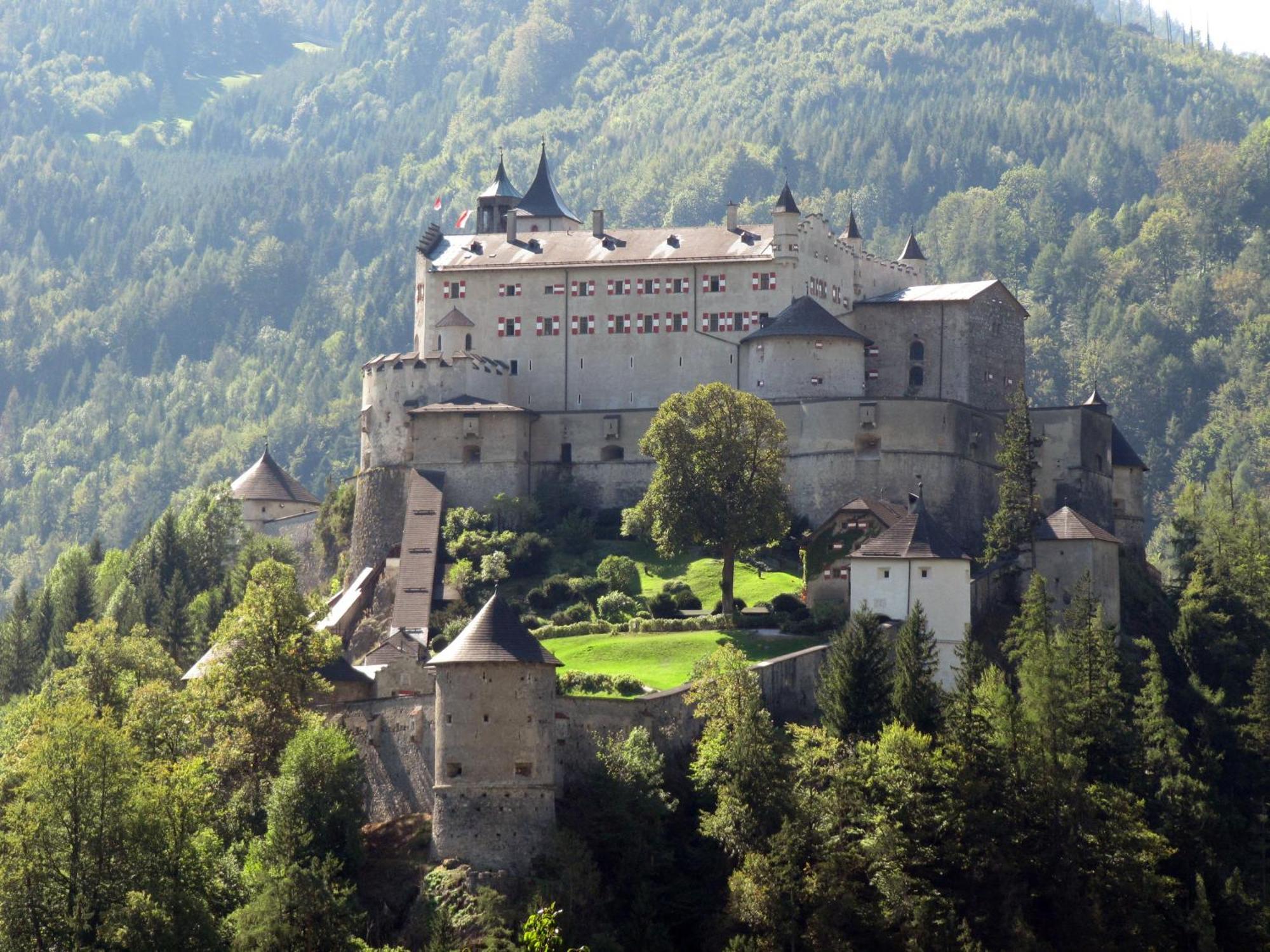 Der Burgblick-Adults Only Hotel Werfen Exterior photo